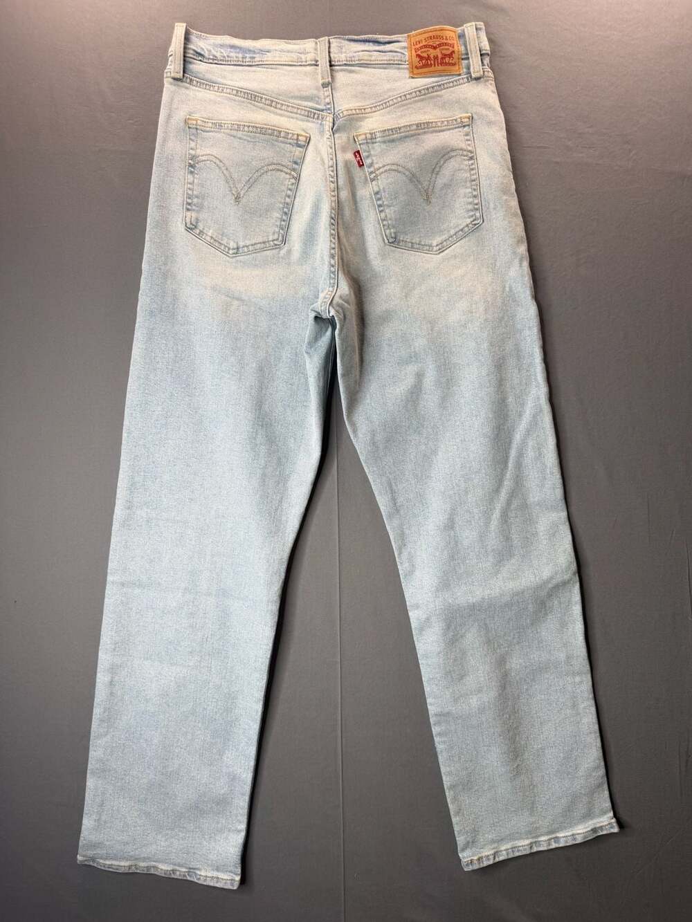 Levi’s Ribcage Straight Denim High Rise Button Fly Jeans Woman's Size 32